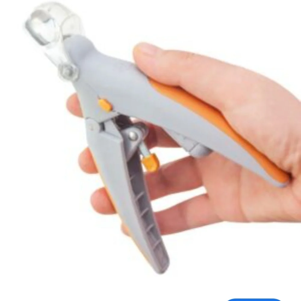 Light Pet Nail Clipper- Cats & Dogs.